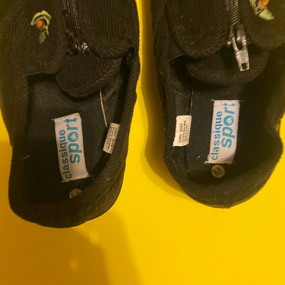 Classique Sport black corduroy womens slippers US 9 - Picture 6 of 6